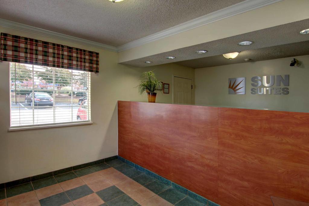 Sun Suites Of Jacksonville Buitenkant foto